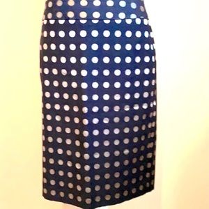 Ann Taylor pencil skirt black and gold size 4
